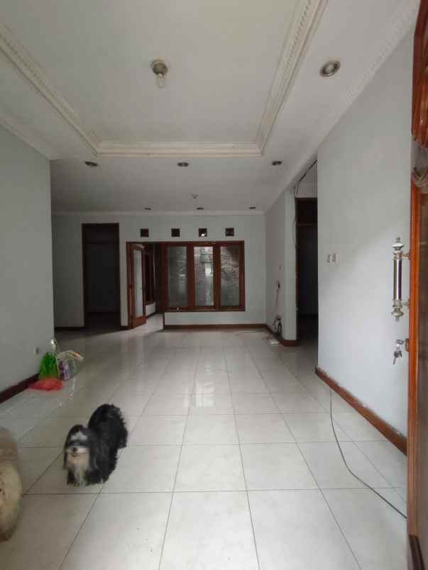 dijual rumah batununggal buahbatu bandung