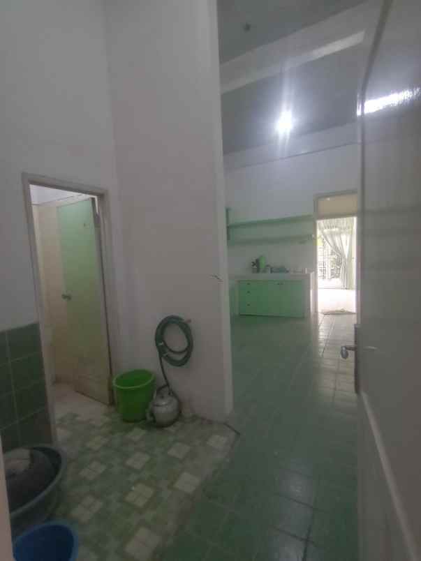 dijual rumah beji