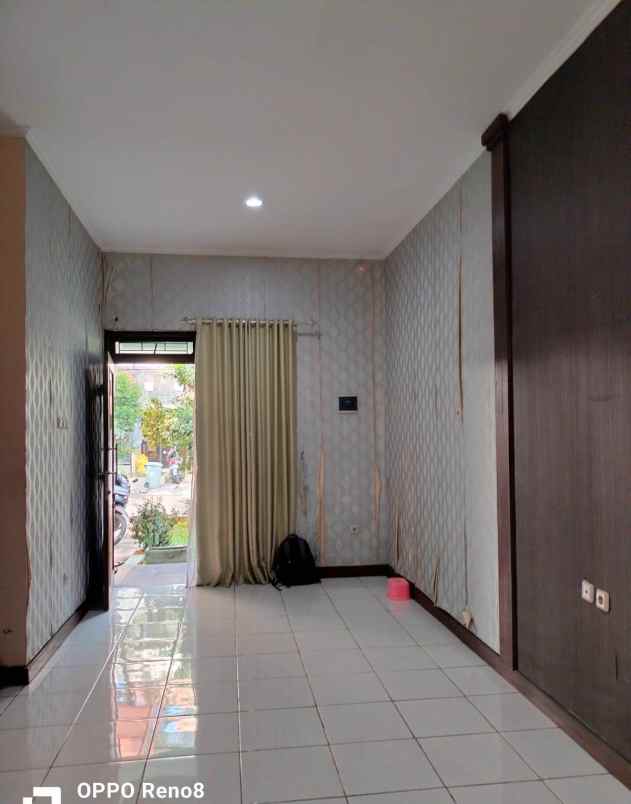 dijual rumah billabong soetta residence