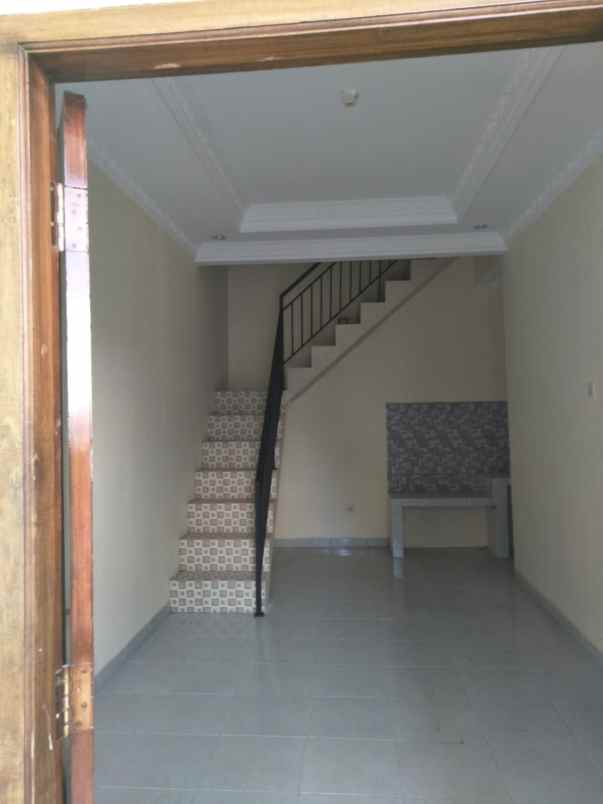 dijual rumah bintara 9