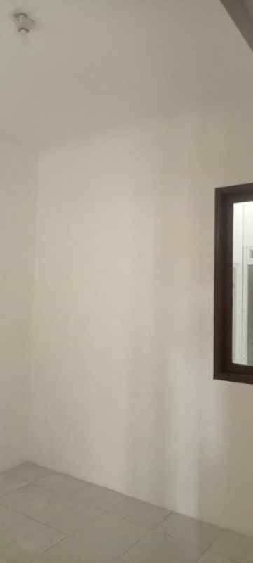 dijual rumah bintaro