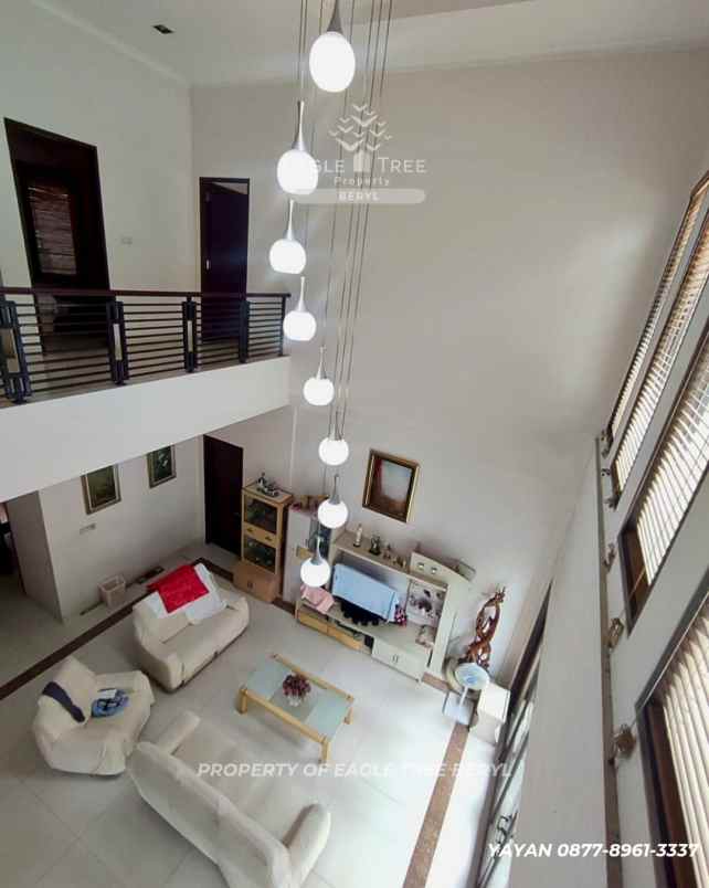 dijual rumah bintaro sek 9 tangsel