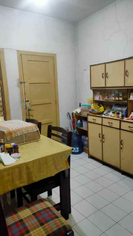 dijual rumah braga