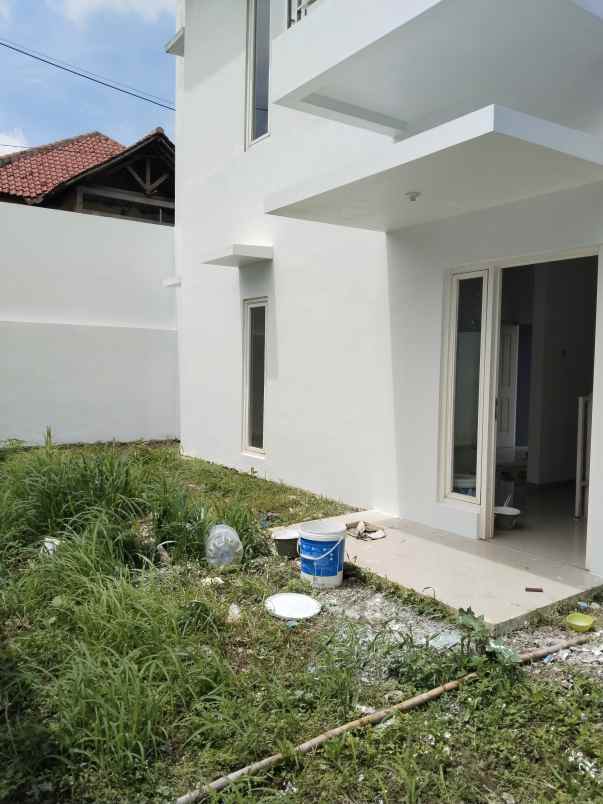 dijual rumah bringin ngaliyan