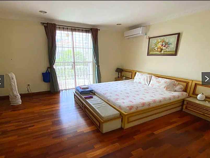 dijual rumah bukit golf mediterania