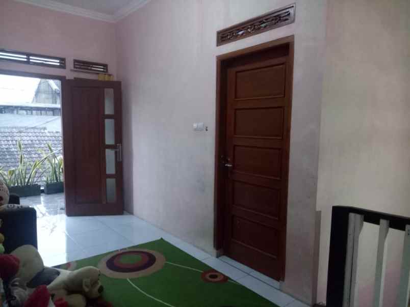 dijual rumah bumi asri gempolsari