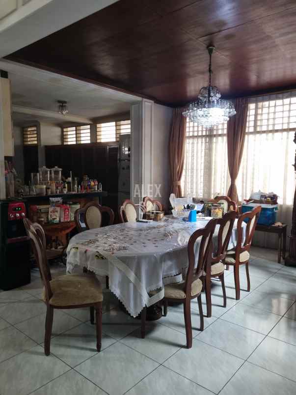 dijual rumah cempaka putih timur