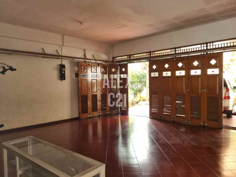 dijual rumah cempaka putih timur