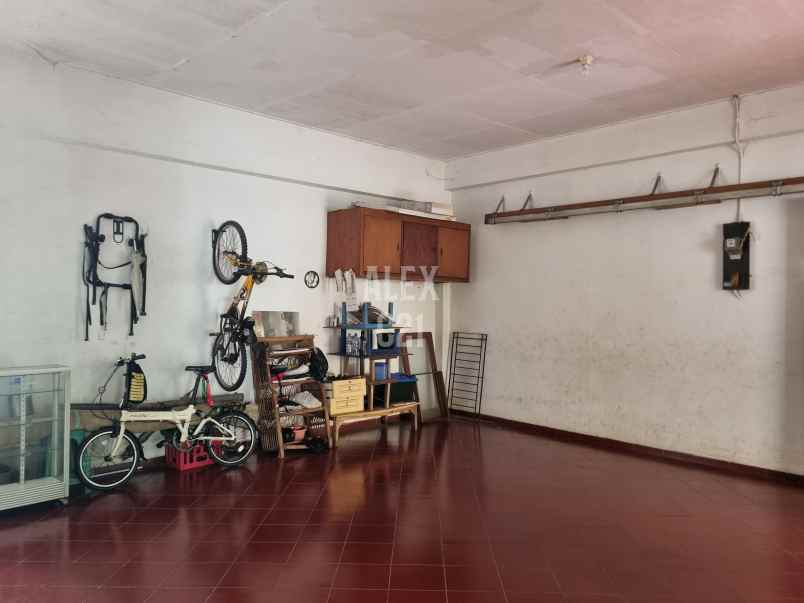 dijual rumah cempaka putih timur