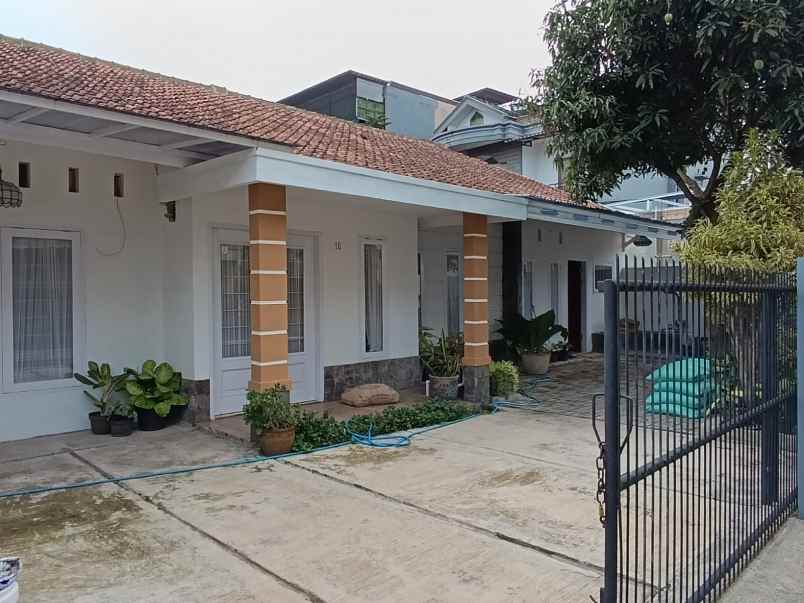 dijual rumah ciawitali