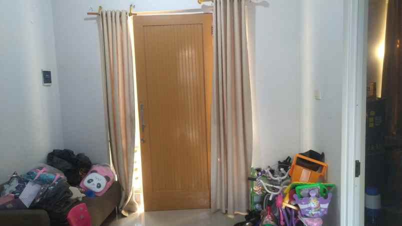 dijual rumah cibinong bogor perumahan