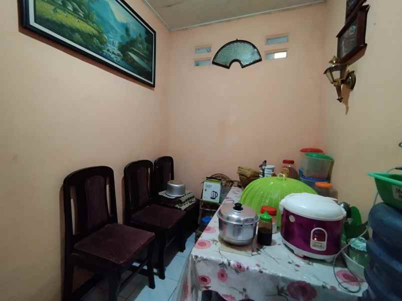 dijual rumah cigadung