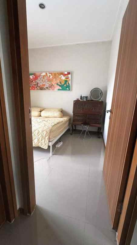 dijual rumah cigadung dago bandung