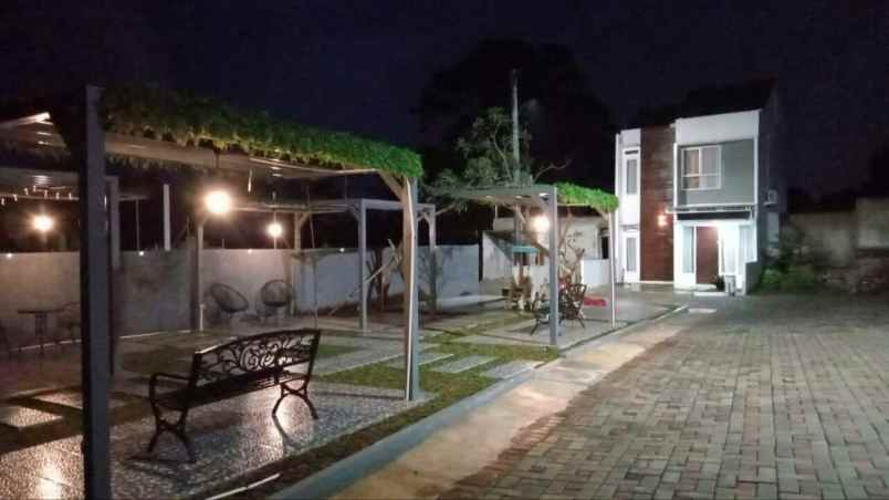 dijual rumah ciherang