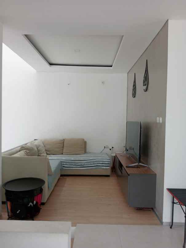 dijual rumah cikutra atas bandung