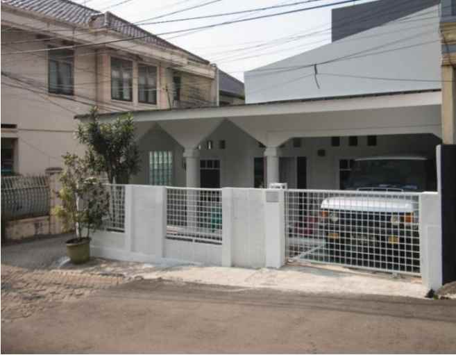 dijual rumah cilandak barat