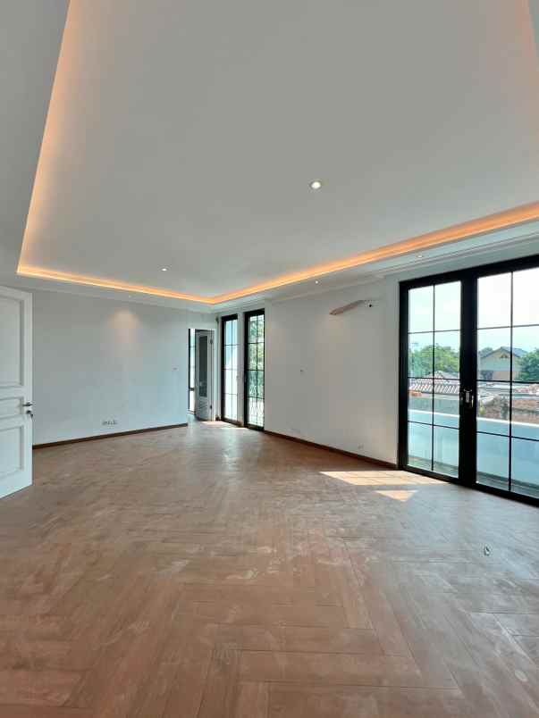 dijual rumah cilandak barat