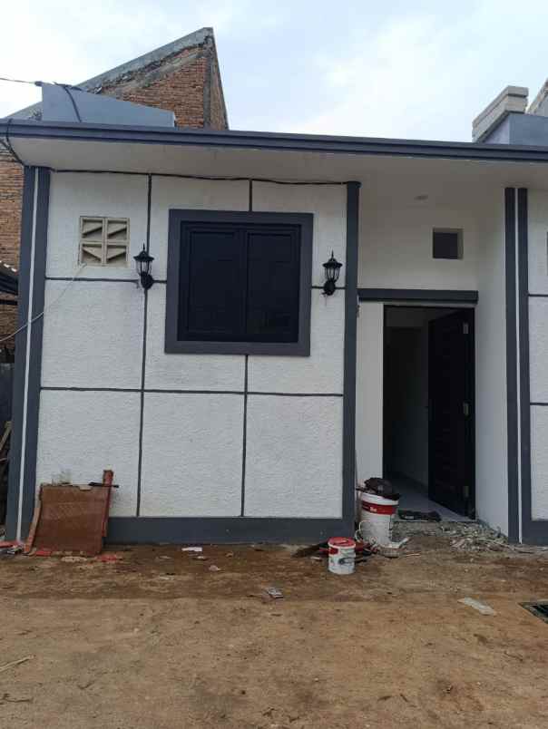 dijual rumah cililitan