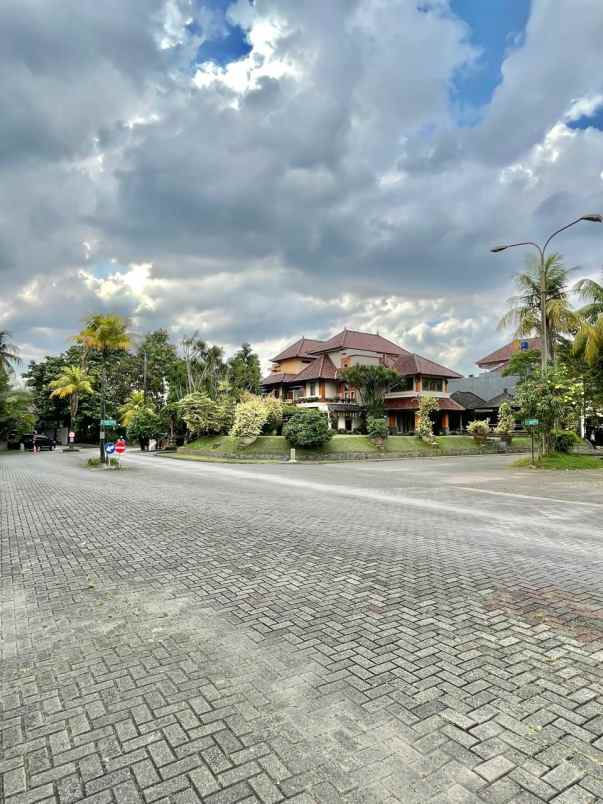 dijual rumah cireundeu