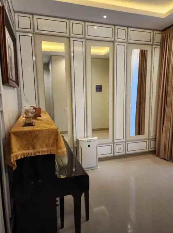 dijual rumah citraland