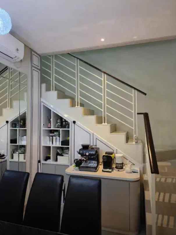 dijual rumah citraland