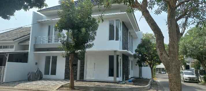 dijual rumah citraland bukit palma