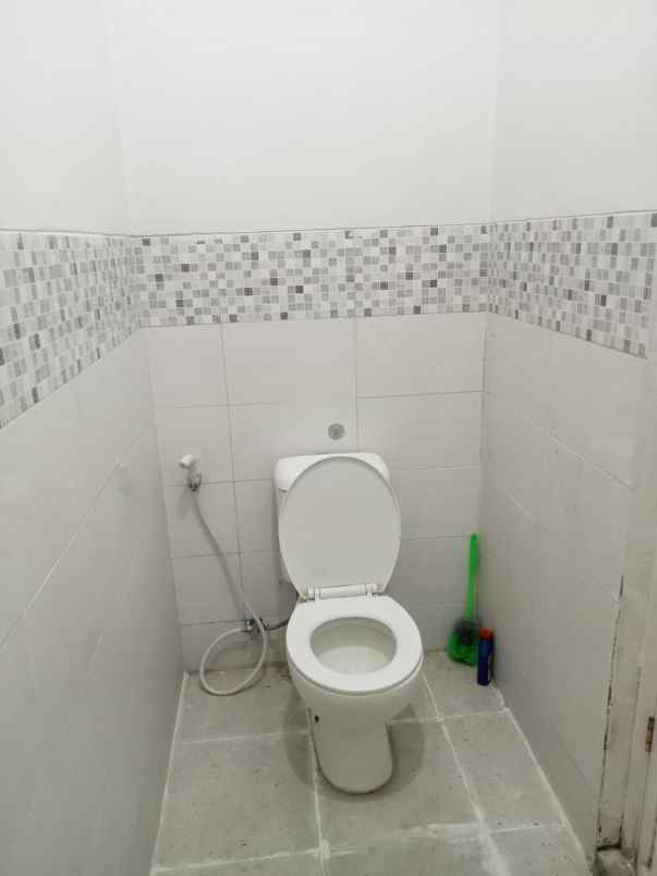 dijual rumah cluster d royale cihanjuang