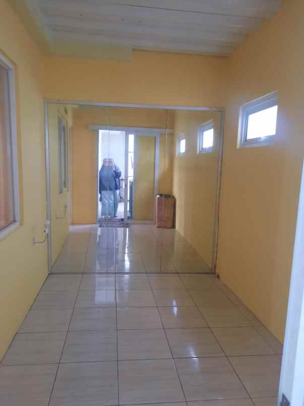 dijual rumah cluster kamayangan