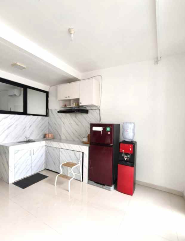 dijual rumah cluster lavesh harapan