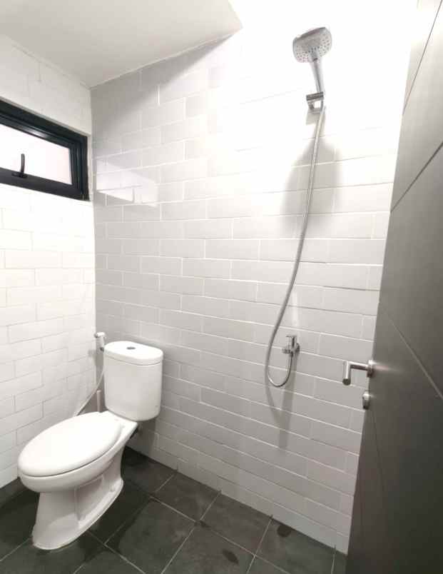 dijual rumah cluster lavesh harapan