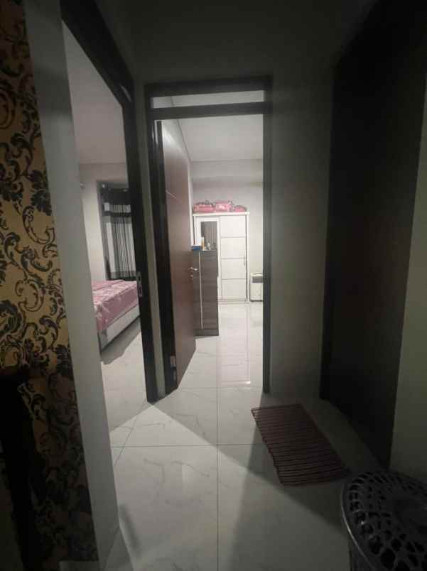 dijual rumah cluster melrose residence