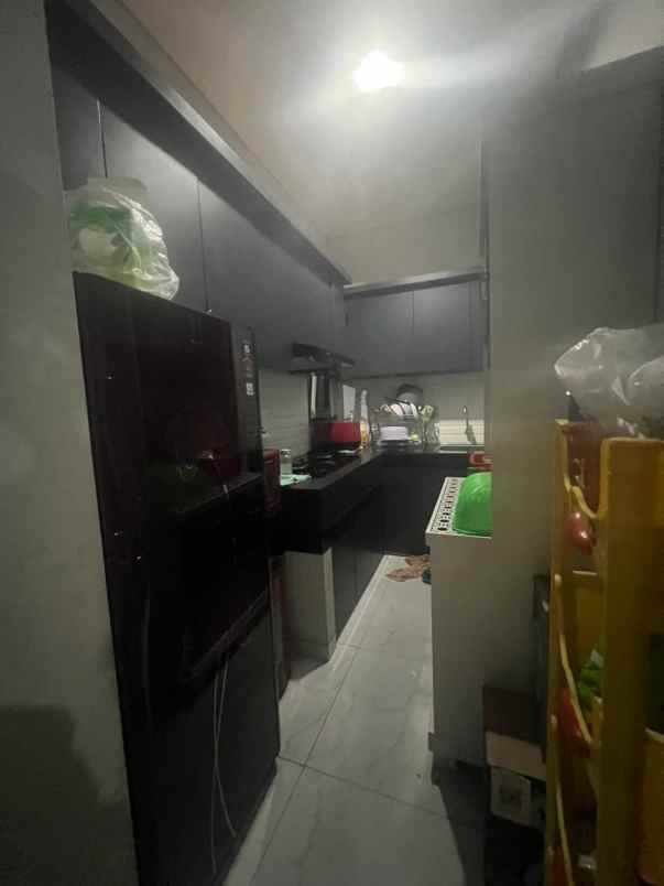 dijual rumah cluster melrose residence