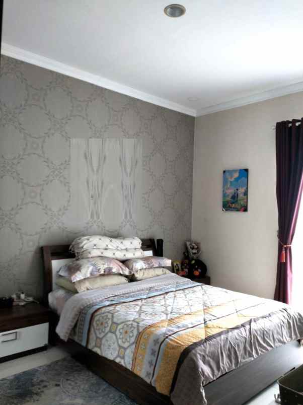 dijual rumah cluster palm spring jgc