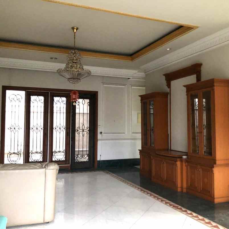 dijual rumah cluster pinisi permai pik