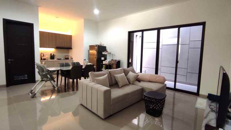 dijual rumah cluster summerwood sedayu city