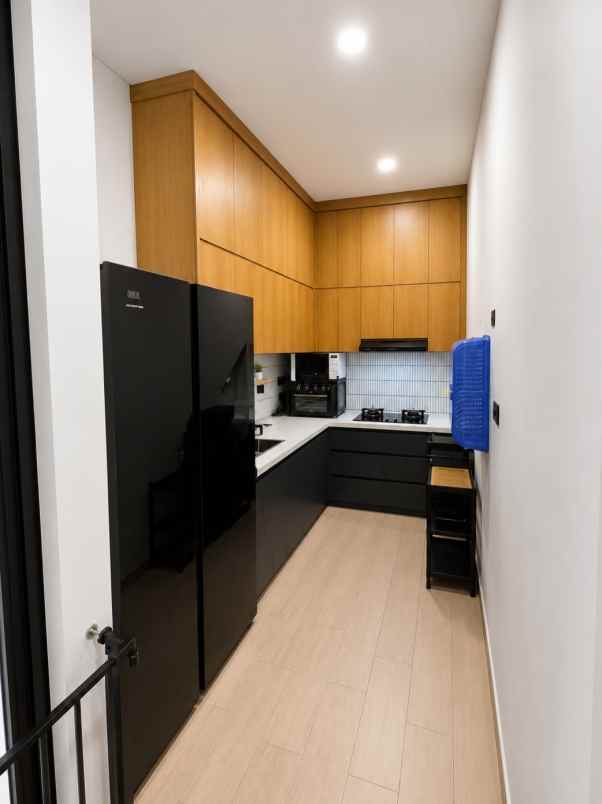 dijual rumah cluster wisteria metland