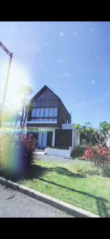 dijual rumah dago