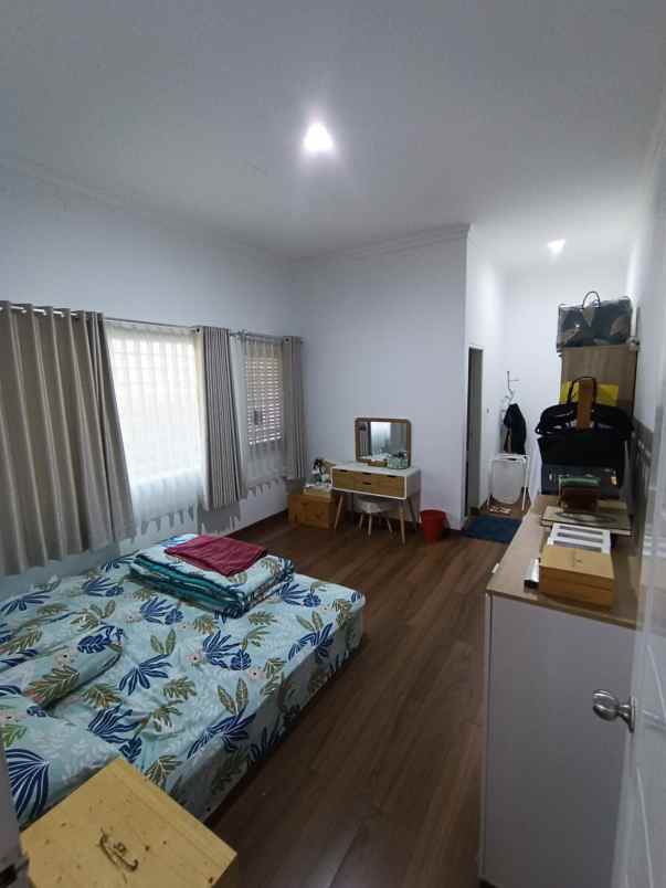 dijual rumah dago giri cidadap kota bandung