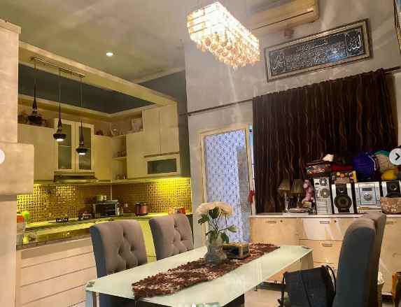 dijual rumah darmo satelit timur surabaya