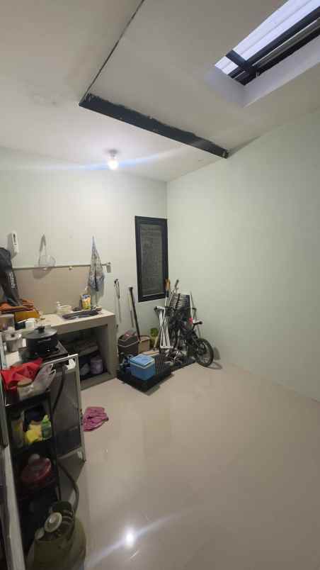 dijual rumah deltasari