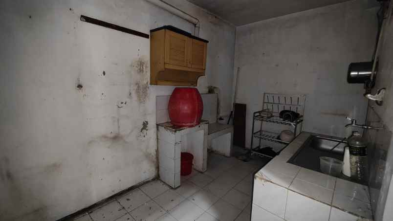 dijual rumah deltasari indah waru