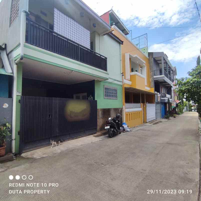 dijual rumah di jual rumah siap huni di