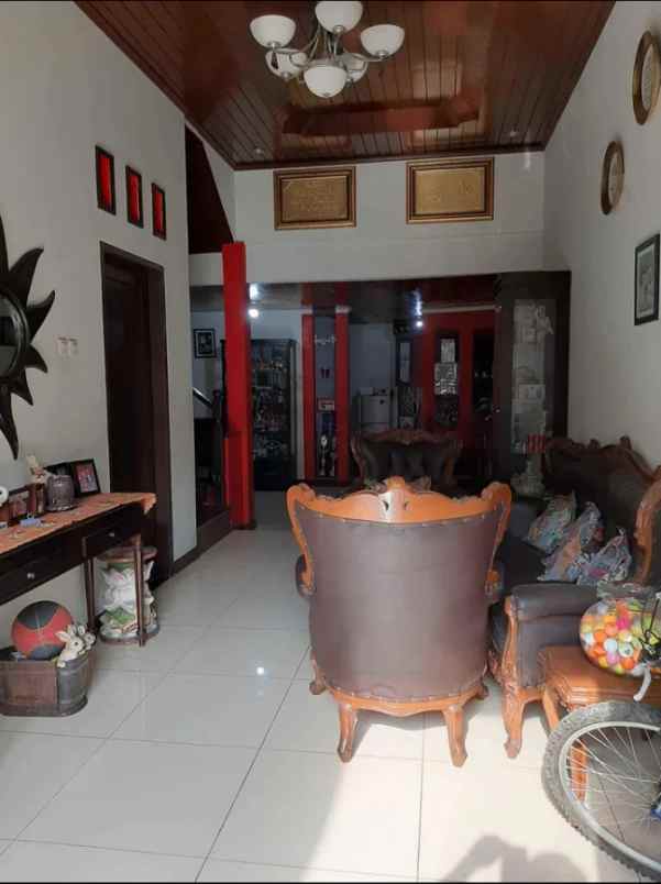 dijual rumah di kom dki pondok kelapa jakarta timur