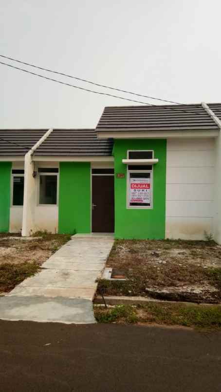 dijual rumah di komplek citra maja raya