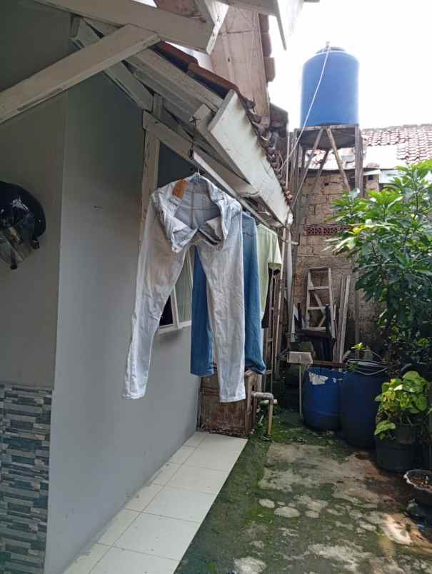 dijual rumah di pondok cabe ilir tangsel