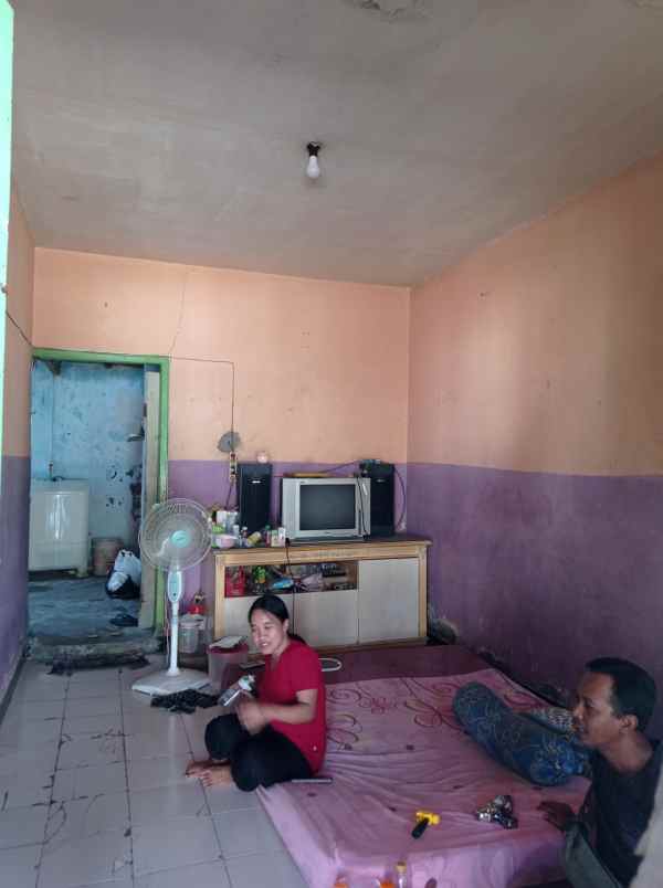 dijual rumah di puri menganti indah blok e2 ni 10