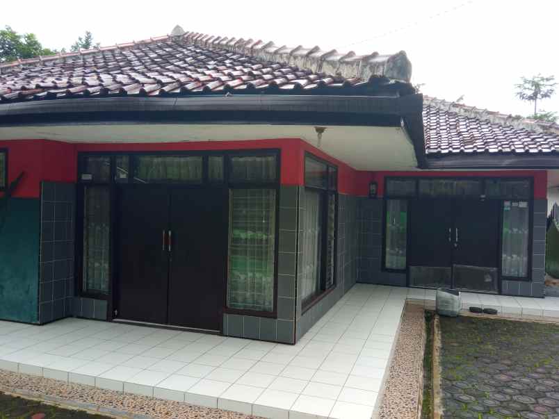 dijual rumah di wilayah samanggen wanaraja kab garut