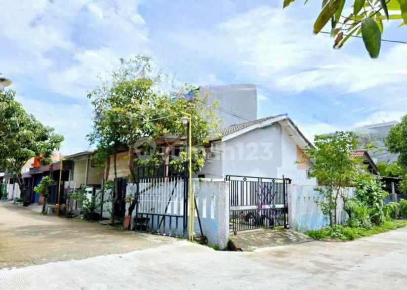 dijual rumah dijual rumah hook di