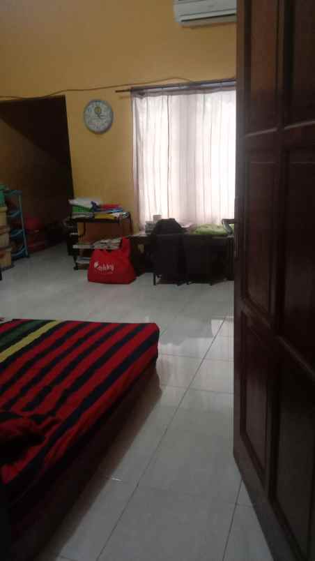 dijual rumah dukuh kupang