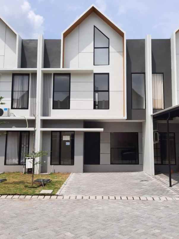 dijual rumah eastern park sukolilo